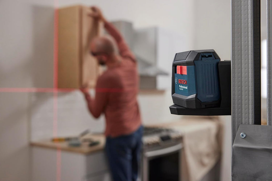 Bosch GLL50 - 20 - Láser autonivelante de línea cruzada de 50 pies, incluye soporte magnético integrado y 2 pilas AA - Quierox - Tienda Online
