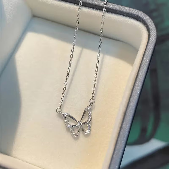 Collar de Mariposa Hueca para Mujer, Regalo de Lujo Ultra Brillante y Dulce