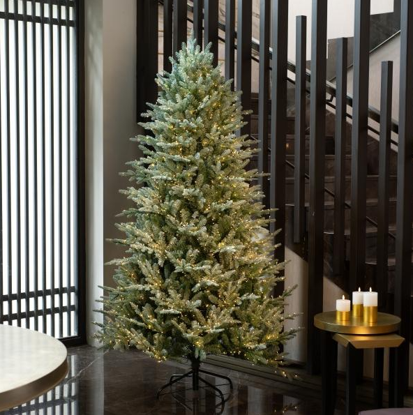 Arbol grand duchess nevado 2.28m