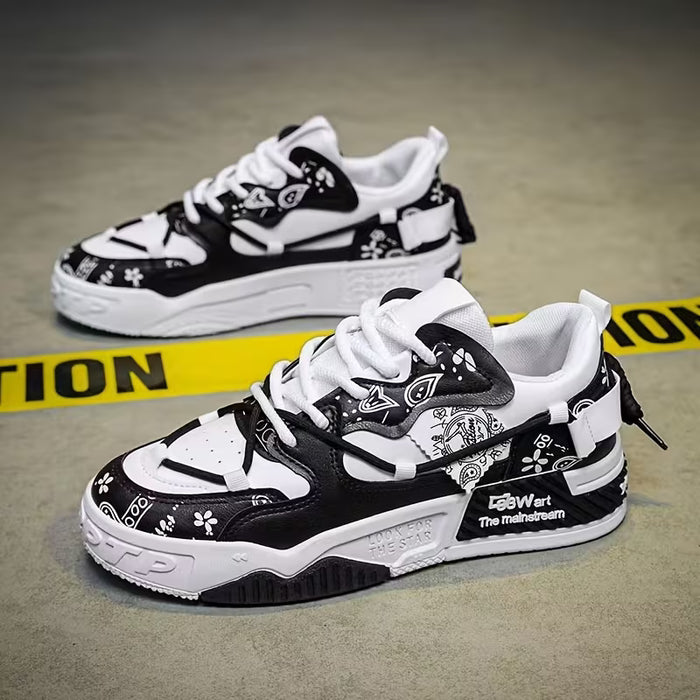 Un par de zapatillas deportivas casuales para hombre, caña alta, antideslizantes y cómodas