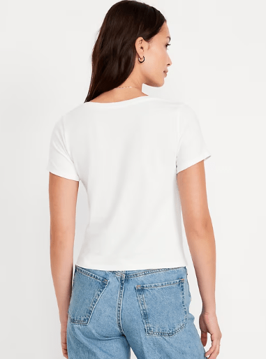 Camiseta con cuello en V de Bestee - Quierox - Tienda Online