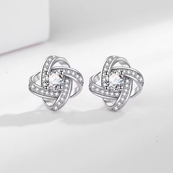 Pendientes de botón diarios para mujer, de lujo exquisito con forma de trébol