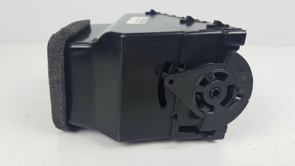 Chrysler 300 Dash Centro de ventilación de aire derecho 1087510 RHC - Quierox - Tienda Online