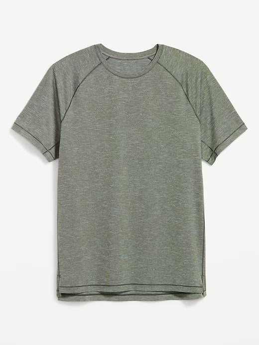 Old Navy Camiseta ajustada de alto rendimiento con ventilación