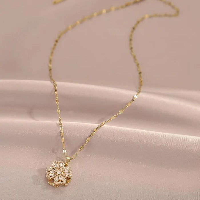 Collar con Colgante de Trébol de Cuatro Hojas, Piedras Preciosas Brillantes - Quierox - Tienda Online