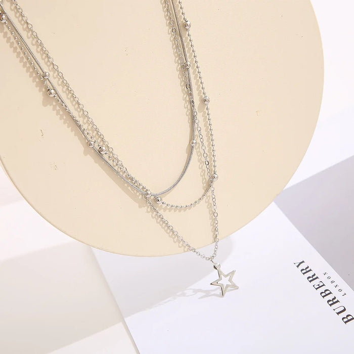 Collar europeo y americano de temperamento sencillo con atmósfera encantadora, estrella y luna - Quierox - Tienda Online