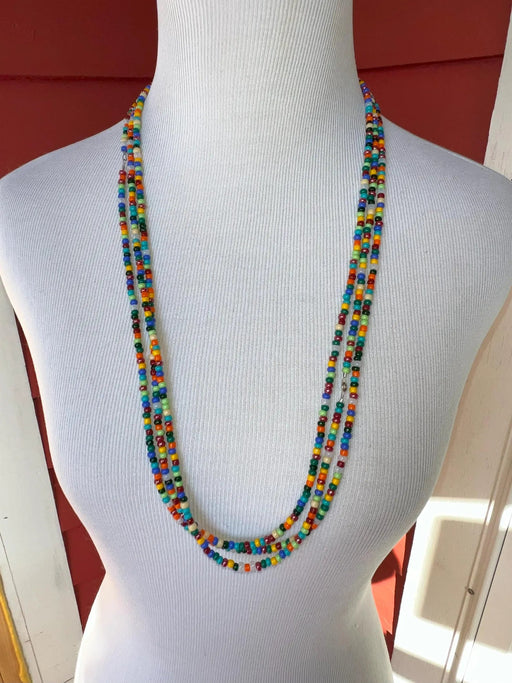 Collar Hippie Love Beads,59 cm de largo. Cuentas de vidrio de colores - Quierox - Tienda Online