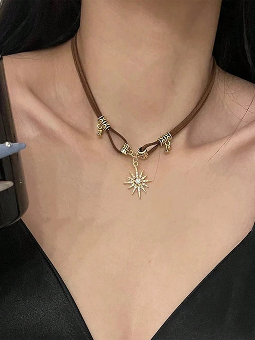 Collar multicapa de estilo americano vintage, cadena para clavícula dulce y moderna - Quierox - Tienda Online