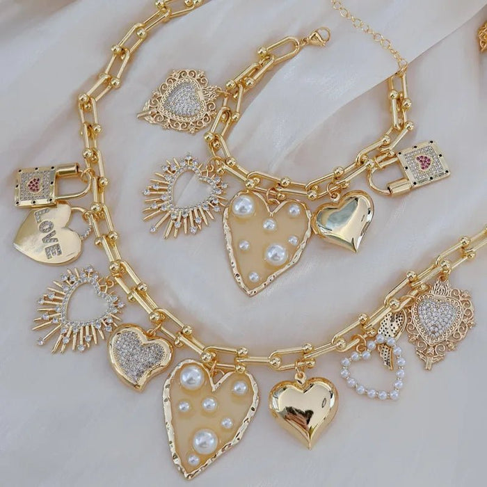 Conjunto de Collar y Pulsera Con Múltiples Dijes - Quierox - Tienda Online