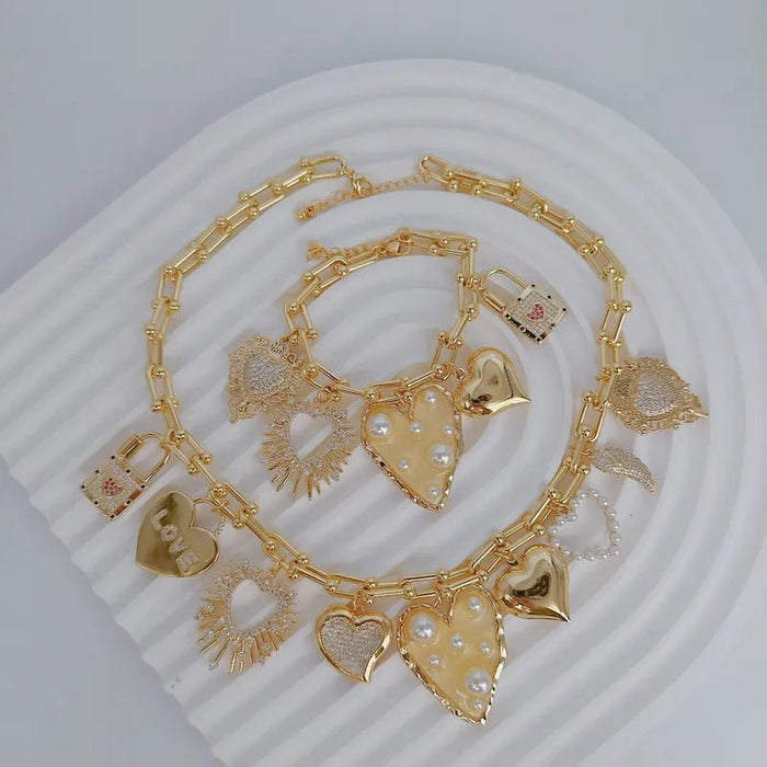 Conjunto de Collar y Pulsera Con Múltiples Dijes - Quierox - Tienda Online