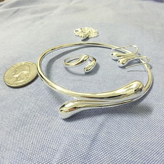 Conjunto de joyería de 4 piezas: pendientes, brazalete, collar y anillo con forma de gota de agua - Quierox - Tienda Online