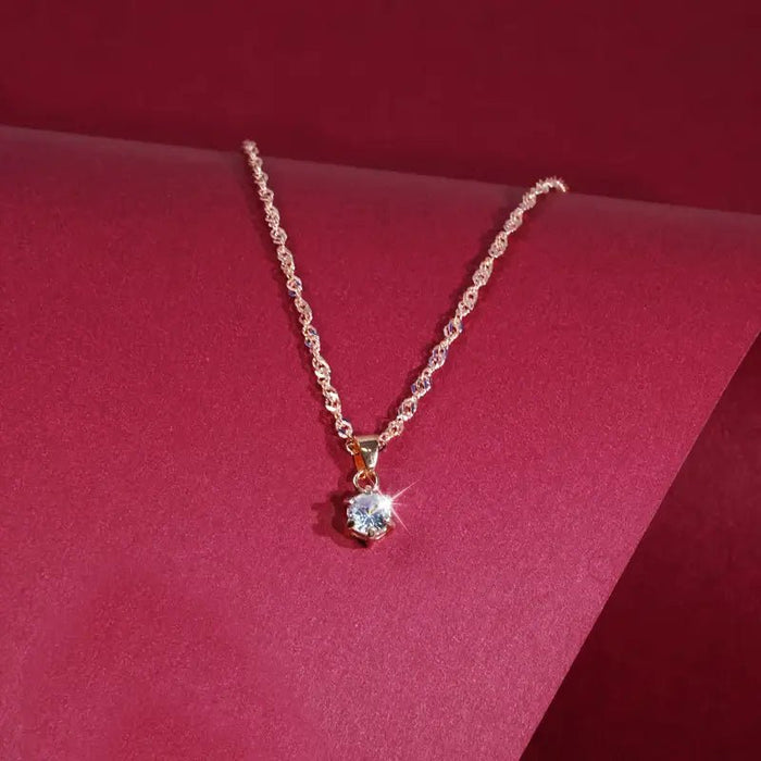 Conjunto original de 5 piezas de joyería está completamente incrustado con elementos brillantes - Quierox - Tienda Online