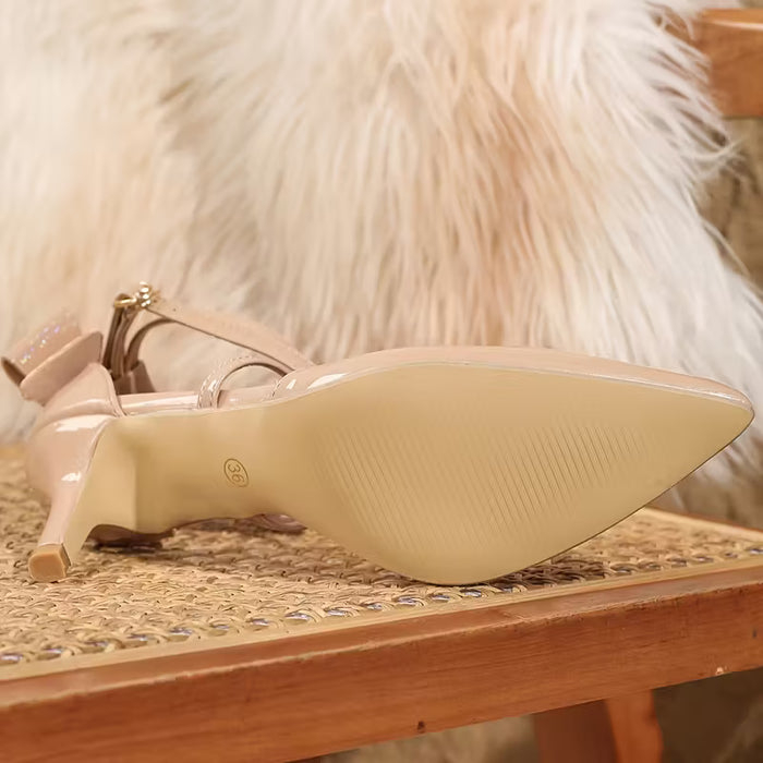 Tacones Altos para Mujer con un Diseño Único que Incluye una Correa Cruzada Francesa