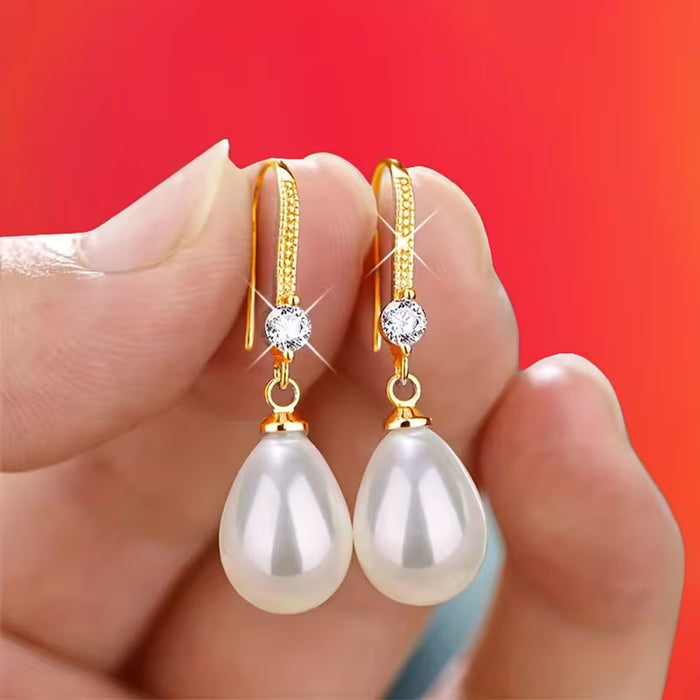 Elegantes Pendientes Largos en Forma de Lágrima con Imitación de Racimo