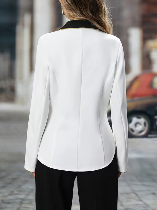 Elegante Blazer Asimétrico con Solapa en Contraste de Color Blanco