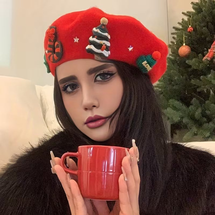 Boina navideña roja para mujer con adorno de árbol de Navidad 3D