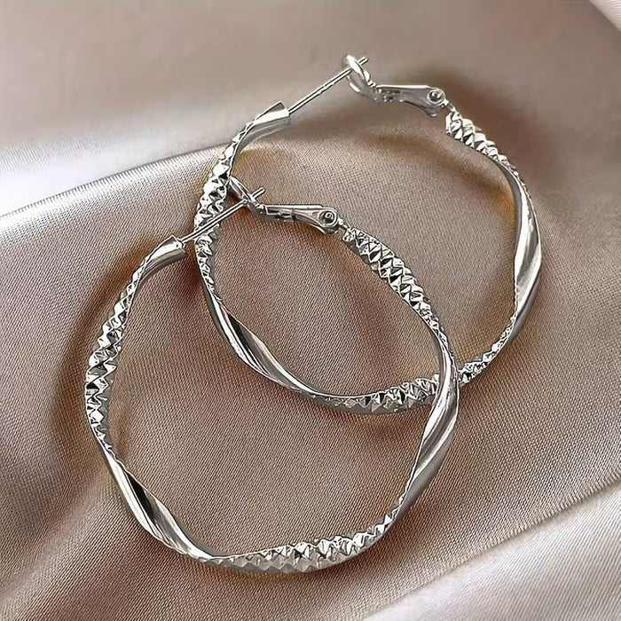 Aretes Elegantes y Minimalistas para Mujer KC