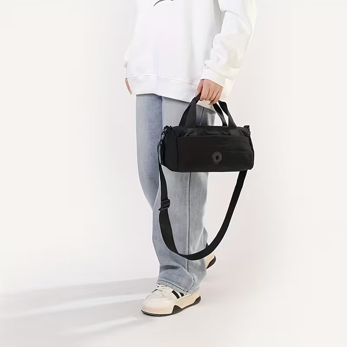 Bolso bandolera para mujer, hecho de material ligero, perfecto para salidas y viajes.