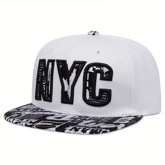 2 Gorra bordada con estampado de periódico de Nueva York, en blanco y negro