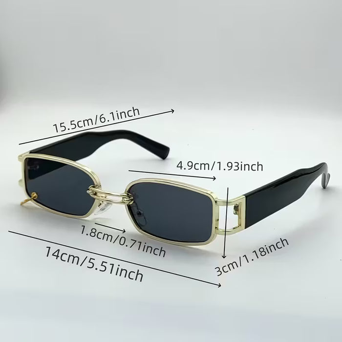 Un par de gafas de moda cuadradas en estilo Y2K, adecuadas para mujeres