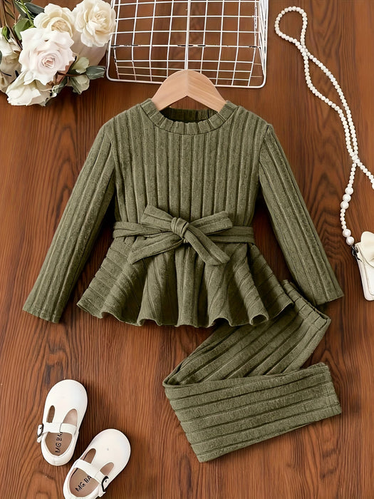 Conjunto de punto acanalado para niña en verde oliva de blusa manga larga y pantalon
