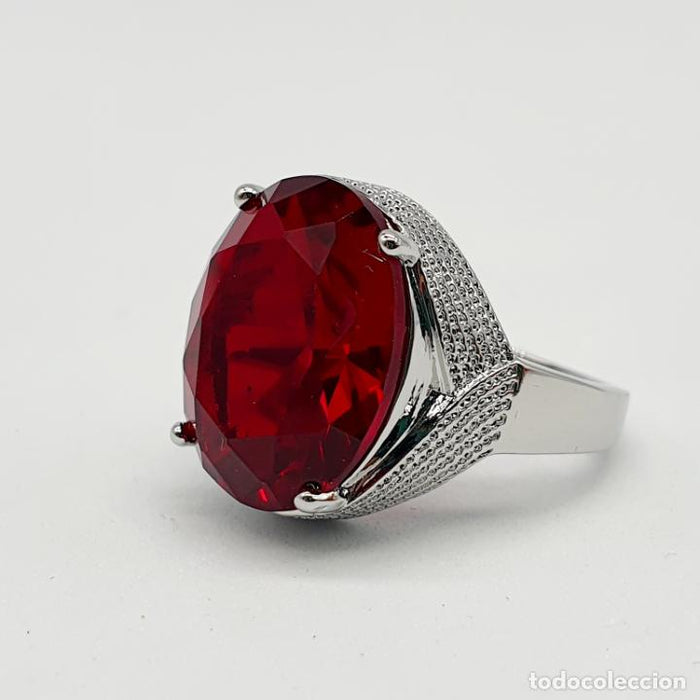 Elegante anillo vintage talla circular engarzado. - Quierox - Tienda Online