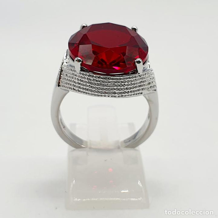 Elegante anillo vintage talla circular engarzado. - Quierox - Tienda Online