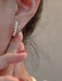 Elegantes aretes de mujer de doble capa en forma de C con adornos de perlas sintéticas - Quierox - Tienda Online