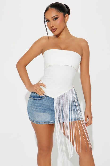 FASHIONNOVA Top Sin Tirantes Trish Fringe - Marfil - Quierox - Tienda Online