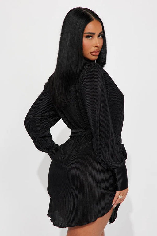 FashionNova Vestido Mini Bailey Plisse - Negro - Quierox - Tienda Online