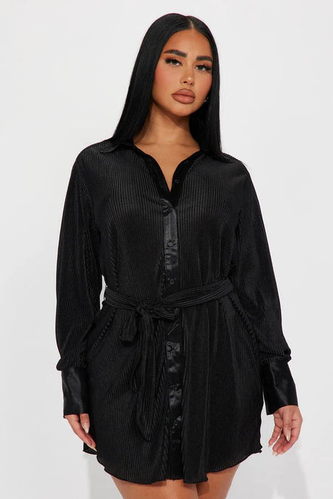 FashionNova Vestido Mini Bailey Plisse - Negro - Quierox - Tienda Online