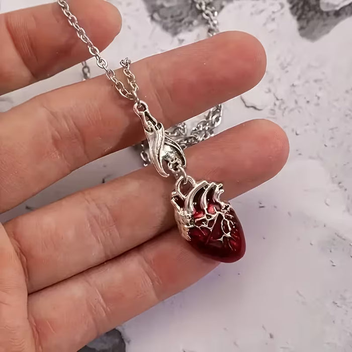 Collar con Colgante de Corazón Goteando Sangre Estilo Retro