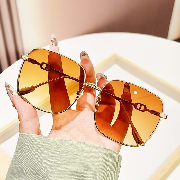 Gafas de Moda para Mujer con Montura Cuadrada Grande de Metal