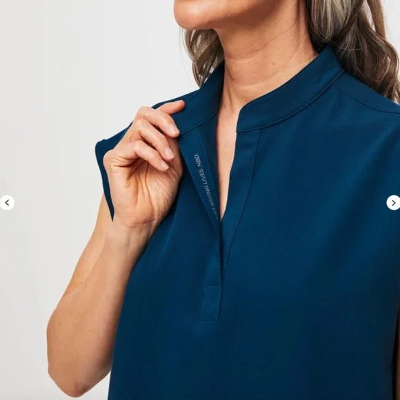 Figs Blusa médica Rafaela para mujer, color azul arrecife profundo - Quierox - Tienda Online