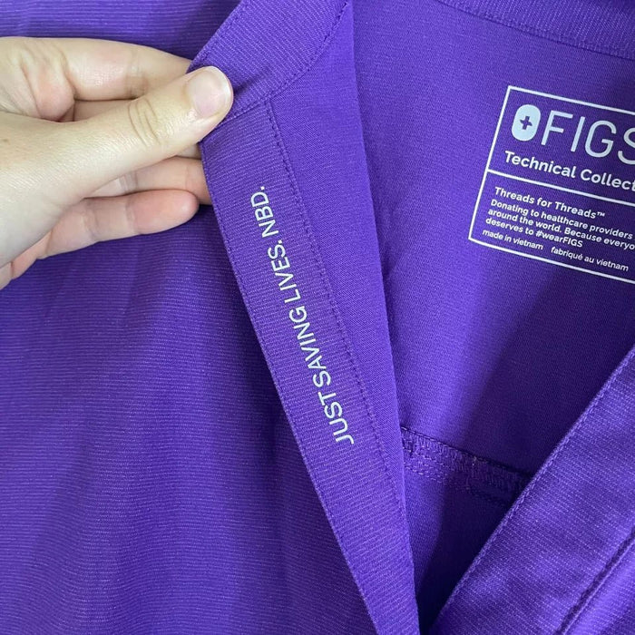 Figs Rafaela Scrub Top Medico Cuello en V Ultra Violeta - Quierox - Tienda Online