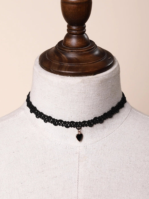 Gargantilla con dije de corazón, joyería gótica punk - Quierox - Tienda Online