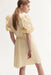 H&M Vestido con mangas bordadas en inglés - amarillo pálido - Quierox - Tienda Online