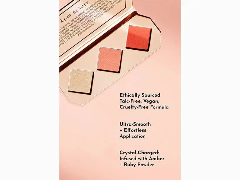 ĀTHR BEAUTY Paleta de coloretes Crystal Charged