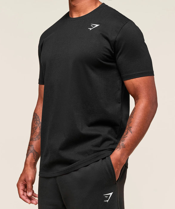 Gymshark Camiseta con escudo de ajuste regular