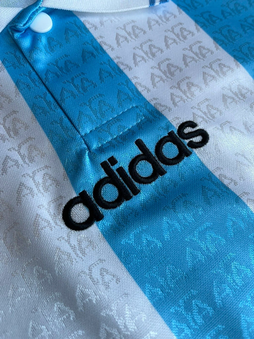 Camiseta Argentina Maradona #10 Premium - Celeste/Blanco