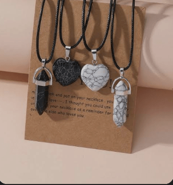 Juego de 4 Collares para Parejas con Piedra del Amor - Quierox - Tienda Online