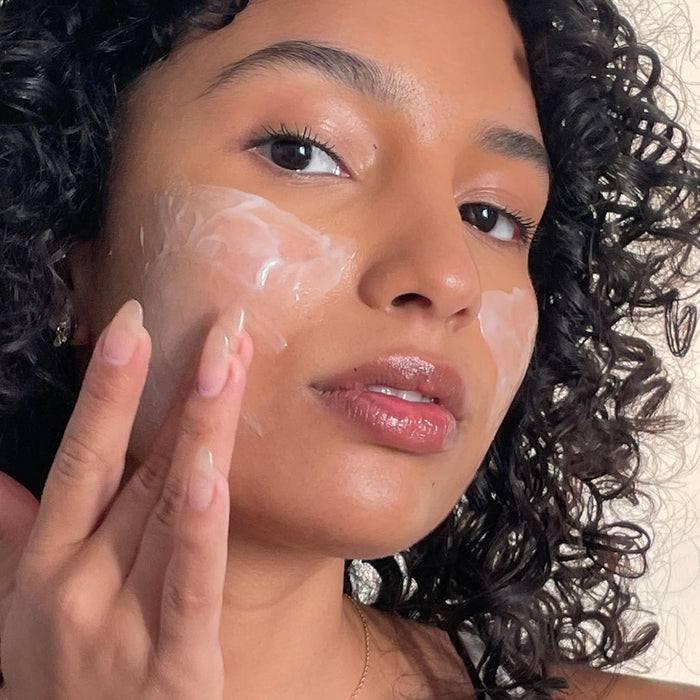 Kate Somerville Limpiador hidratante de leche de cabra, lavado facial diario suave - Quierox - Tienda Online