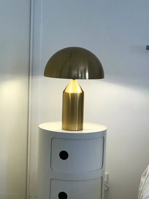 Lámpara de mesa con forma de seta, luz minimalista posmoderna - Quierox - Tienda Online