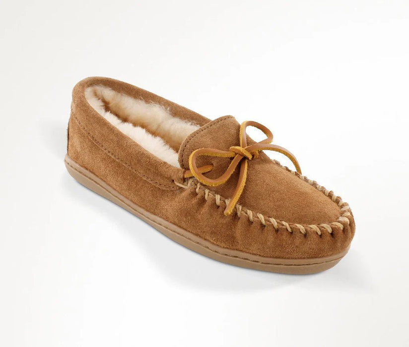 Minnetonka Pantuflas de mujer de piel de oveja con suela dura 3341 - Quierox - Tienda Online