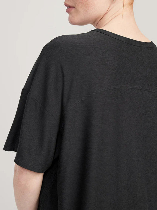 OLD NAVY Túnica CloudMotion Versátil, absorbe el sudor y es tan suave como una nube. - Quierox - Tienda Online