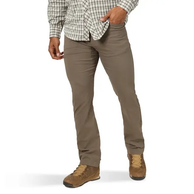 Pantalón utilitario sintético Wrangler ATG para hombre, color morel - Quierox - Tienda Online