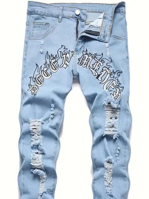 Pantalón vaquero ajustado rotos bordados, gráfico de letras estilo urbano para hombre - Quierox - Tienda Online