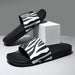Pantuflas para unisex clásicas con patrón salvaje de cebra en blanco y negro cruzado - Quierox - Tienda Online