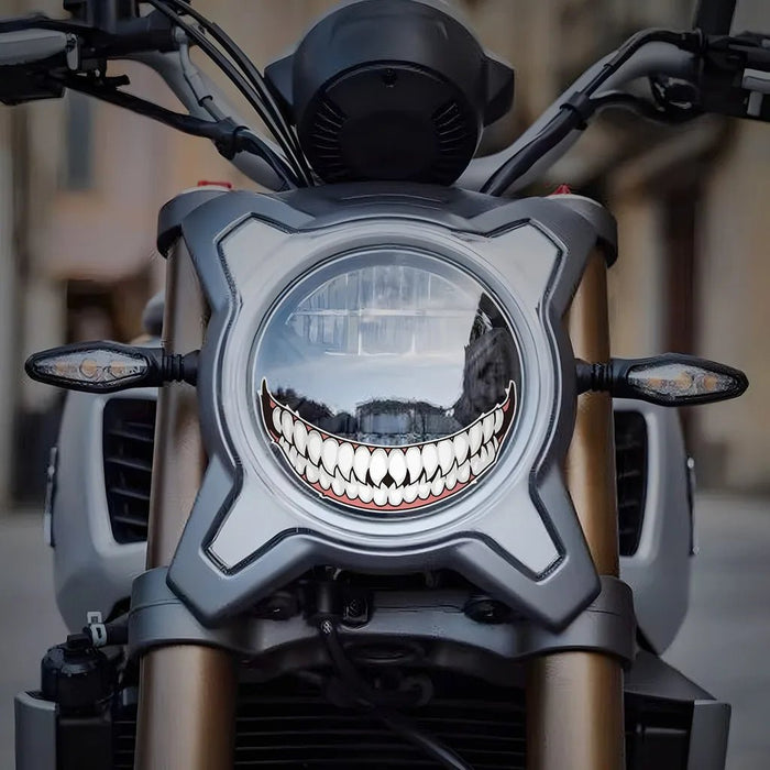 Pegatina reflectante con cara sonriente y colmillos para accesorios de motocicleta - Quierox - Tienda Online