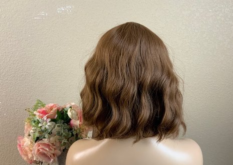 Peluca bob marrón rojizo de 12'' con flequillo / Pérdida de cabello del Little Wig Museum - Quierox - Tienda Online